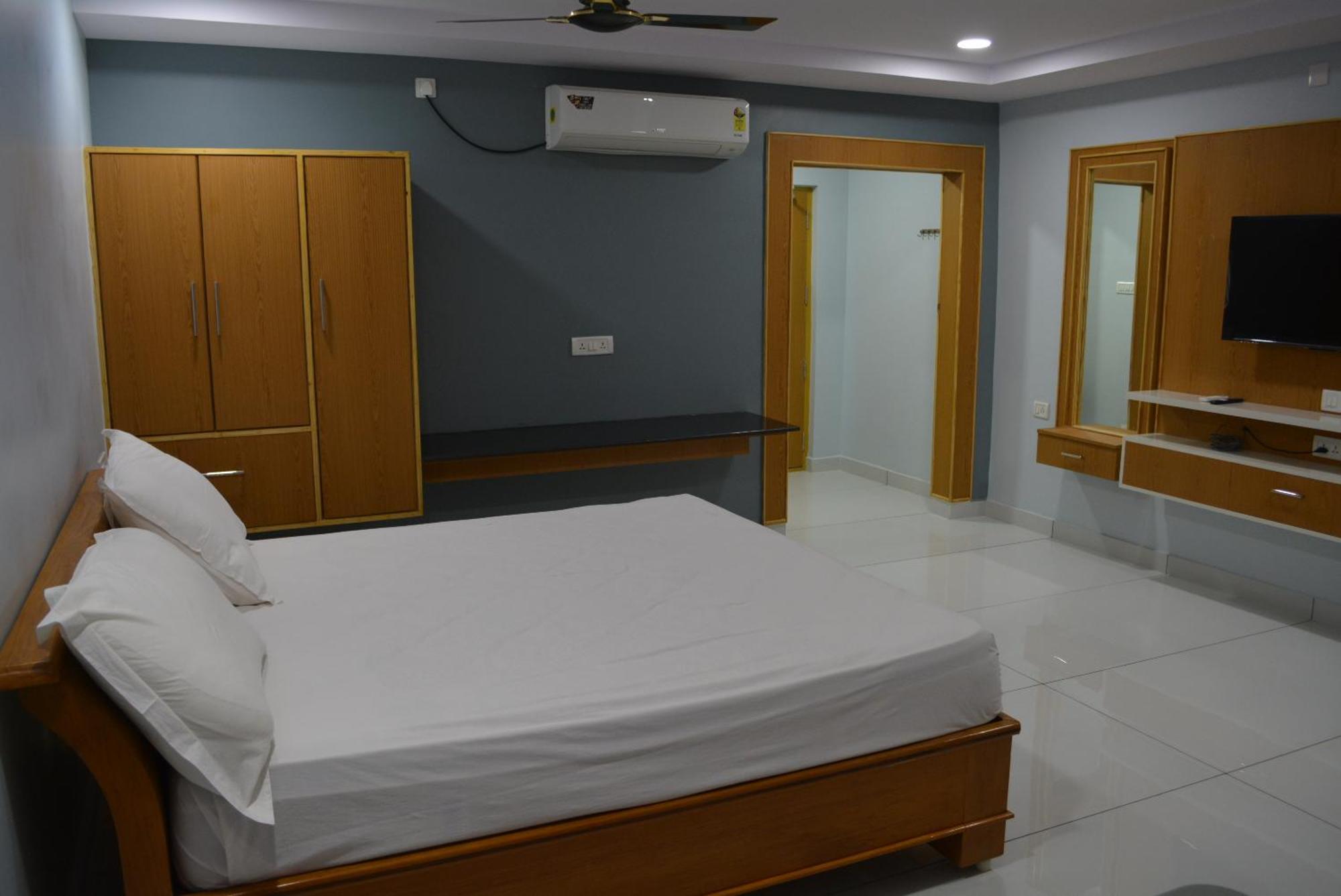Yanam Resorts Kültér fotó