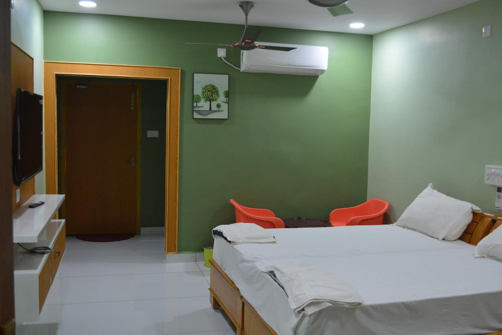 Yanam Resorts Kültér fotó