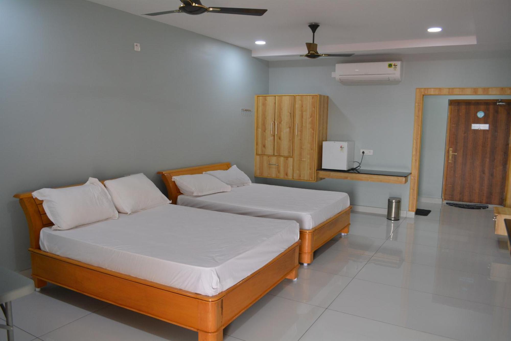 Yanam Resorts Kültér fotó